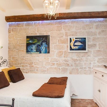 Apartments Laurus Šibenik Eksteriør bilde